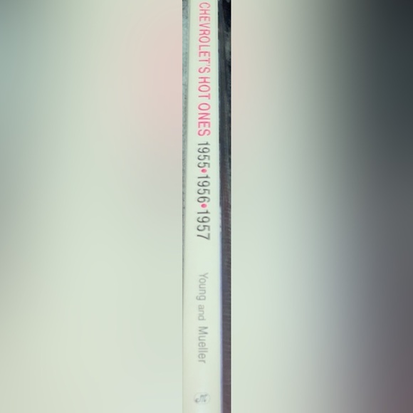 PreOwned Chevrolet’s Hot Ones 1955, 1956 , 1957 , HardCover Book . - Picture 12 of 14